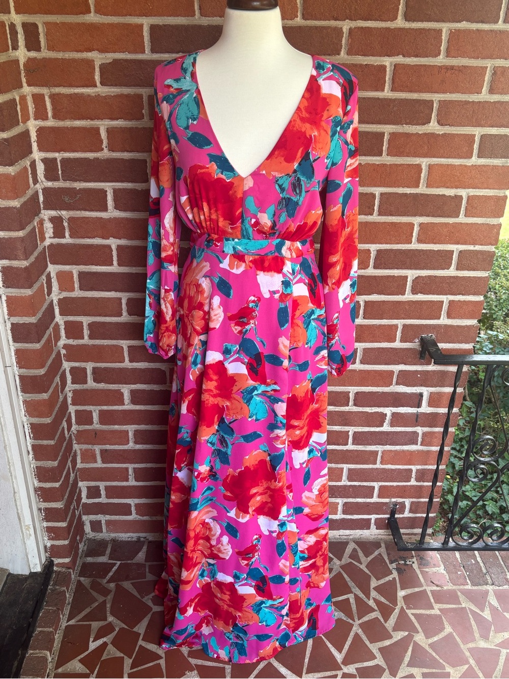 En Creme Vibrant Pink Floral Maxi Dress with Red and Teal Accents